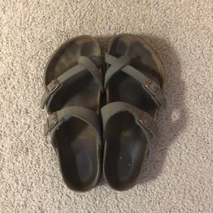 Mayari Birkenstock’s SZ 39